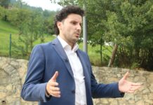 Abazović: Nema mjesta politikanstvu genocida u Srebrenici, napadi vlasti pokazuju da smo im poremetili računicu